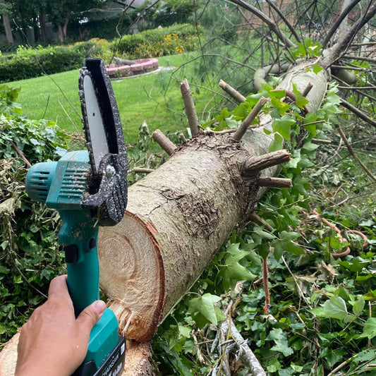 GardenBrite™ Cordless Electric 6" Chainsaw